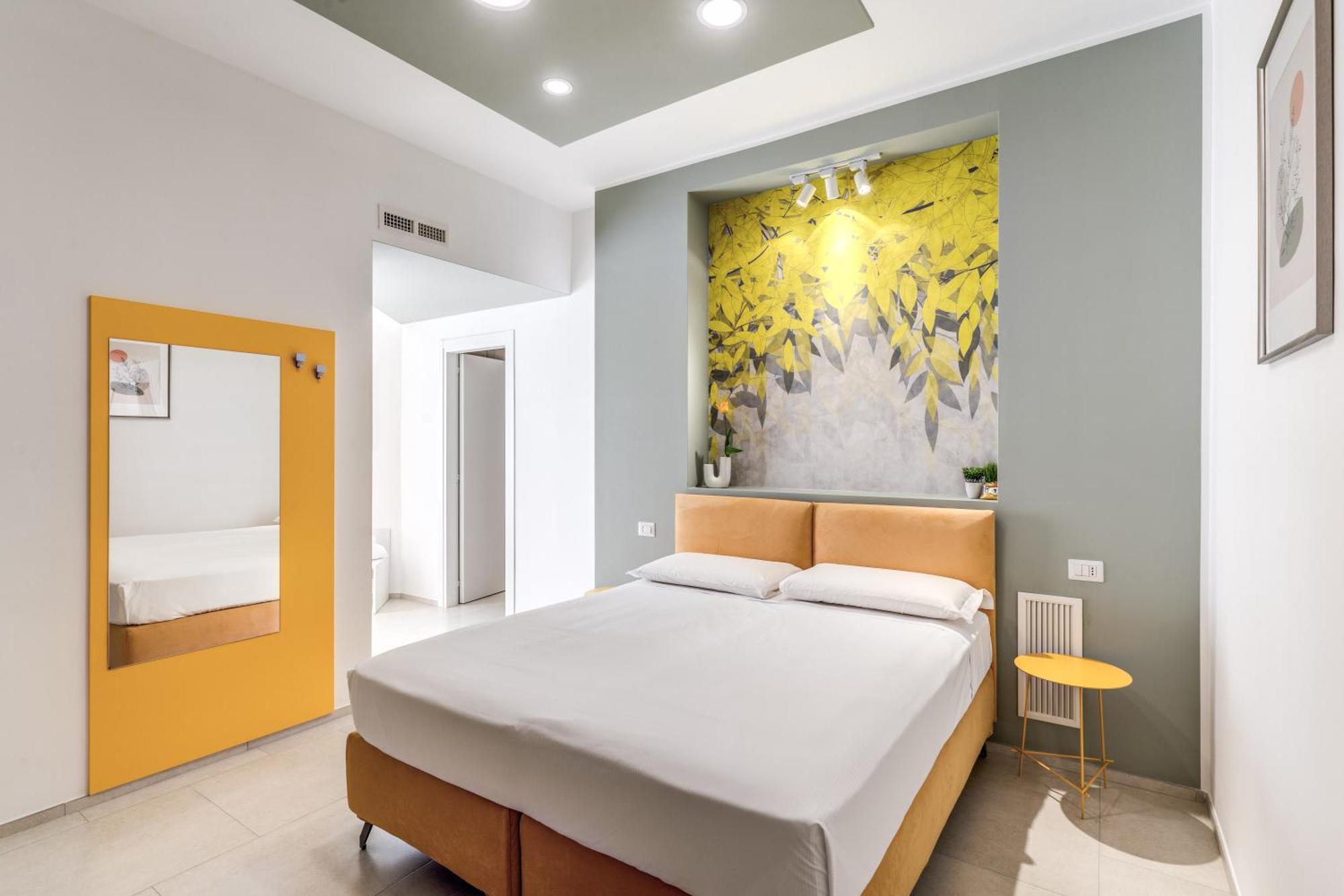 National Square Napoli Hotel ภายนอก รูปภาพ