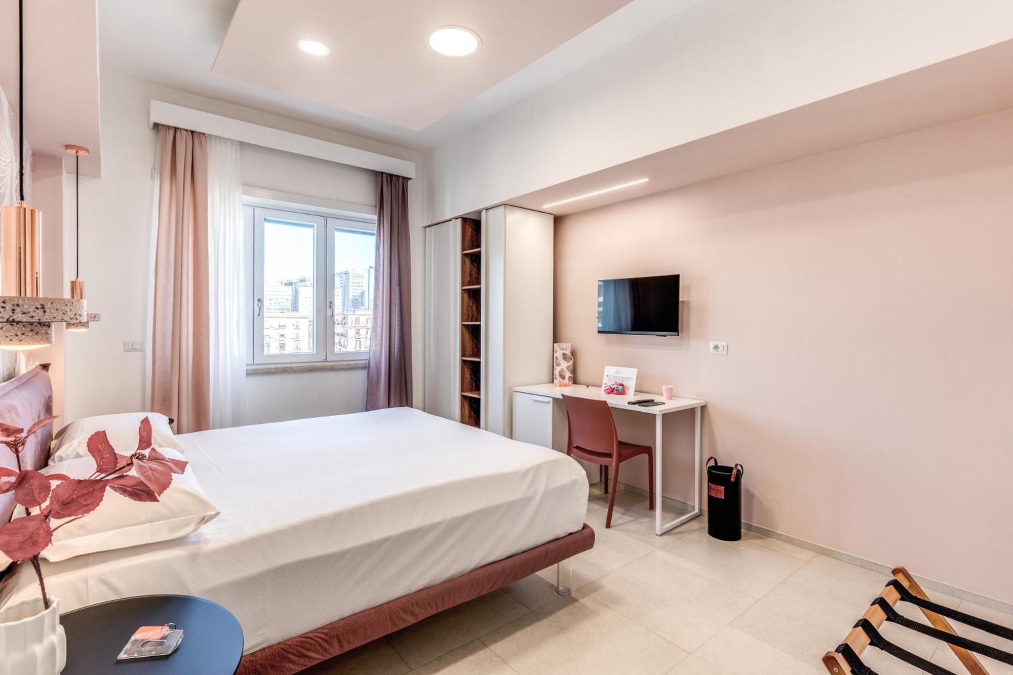 National Square Napoli Hotel ภายนอก รูปภาพ