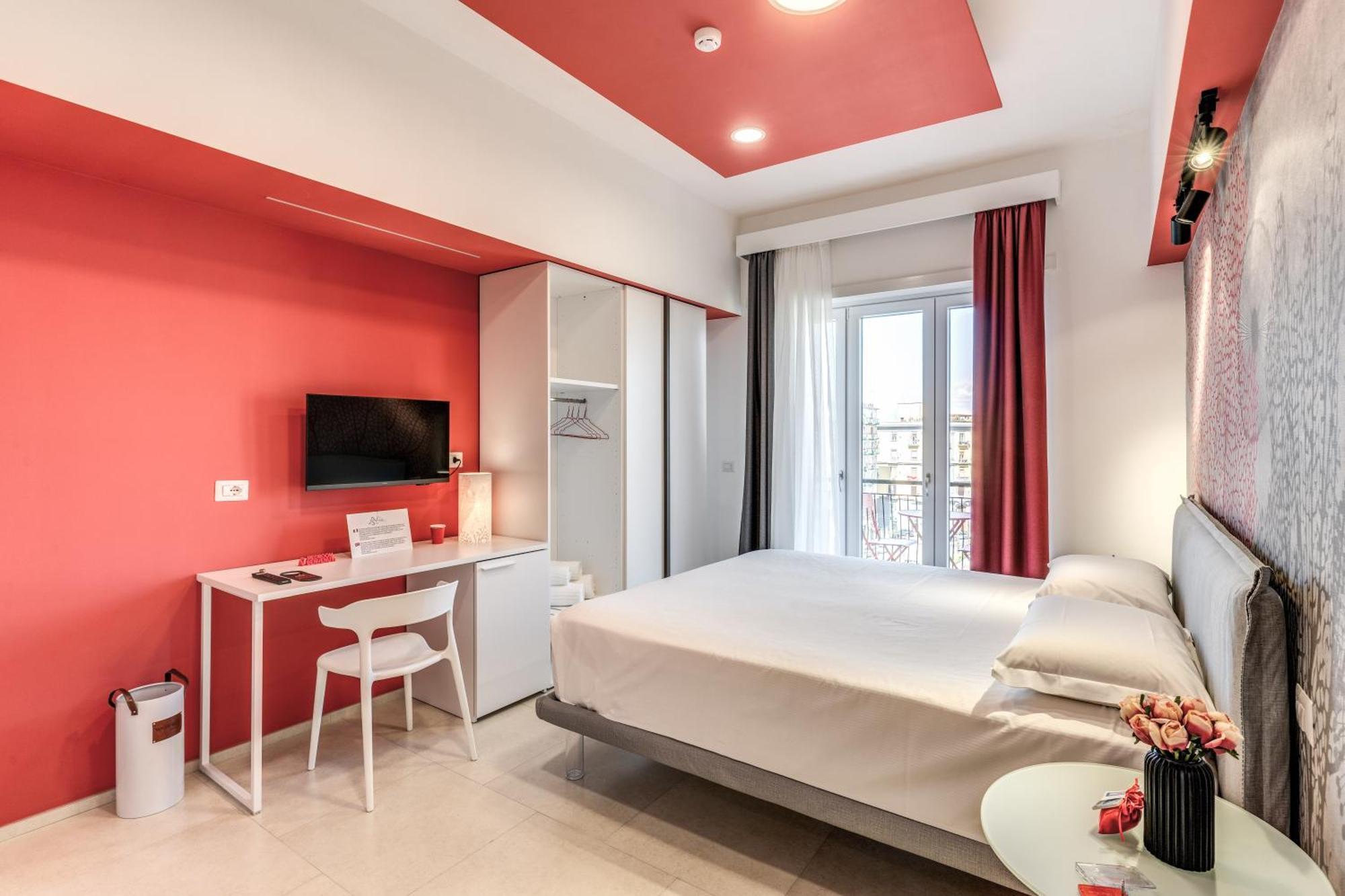 National Square Napoli Hotel ภายนอก รูปภาพ